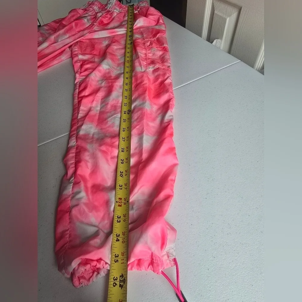 Forever 21 Pink Joggers with Elastic Waist and Cuffed Ankle